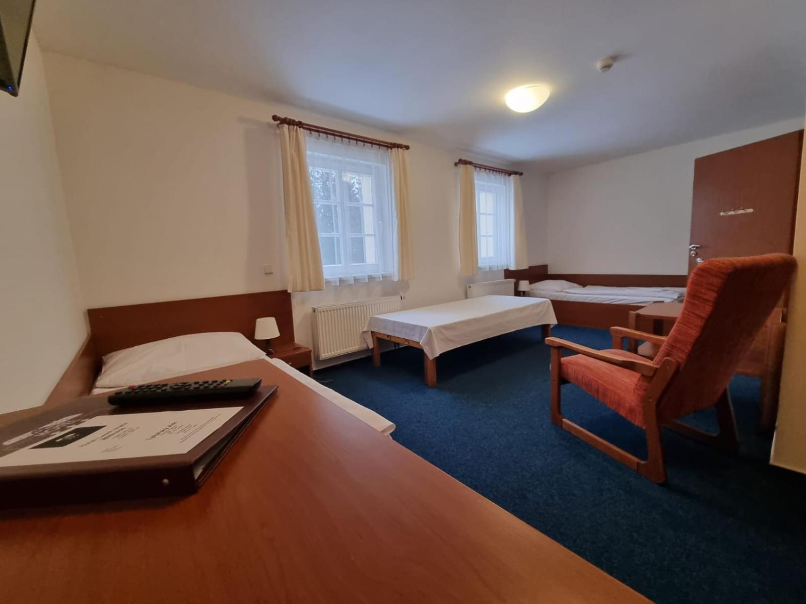 Hotel Lesni Chata Kořenov Kültér fotó